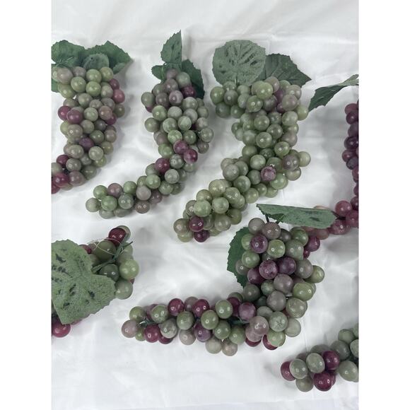 Vintage Artificial Faux Realistic Rubber Grapes Bunches Cottagecore Lot Of 9 - Picture 3 of 6